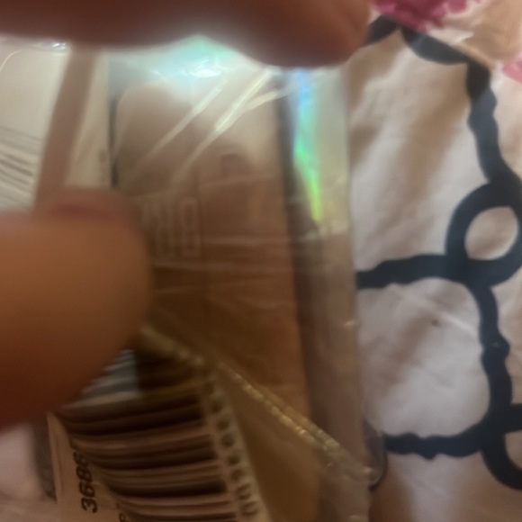 Victoria’s Secret 3 bra band extensions! - Picture 2 of 3